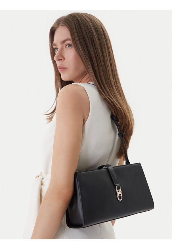 TOMMY HILFIGER - Tommy Hilfiger Torebka Th Libre Shoulder Bag AW0AW17718 Czarny. Kolor: czarny. Materiał: skórzane