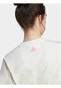 Adidas - adidas T-Shirt FARM Rio Graphic IM2391 Biały Regular Fit. Kolor: biały. Materiał: bawełna