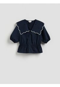 Reserved - Bluzka z ozdobnym kołnierzem - granatowy. Kolor: niebieski. Materiał: tkanina, len #1