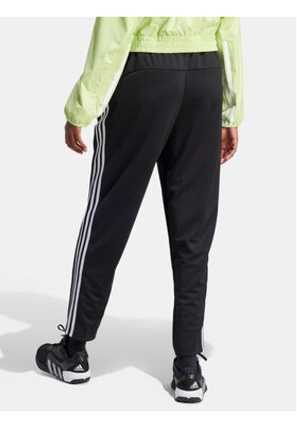 Adidas - adidas Spodnie dresowe Train Essentials HZ5646 Czarny Loose Fit. Kolor: czarny. Materiał: syntetyk