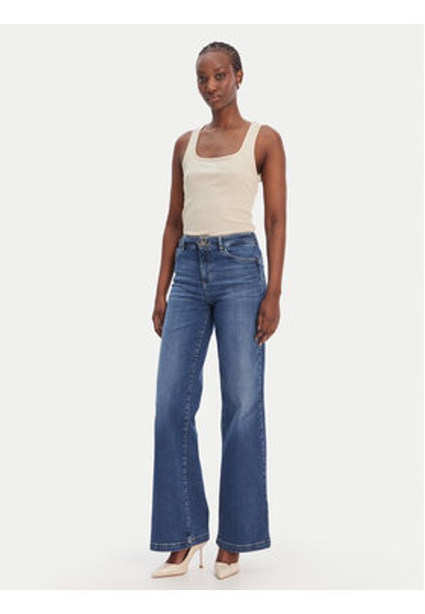 Liu Jo Sport Top TA6173 J3845 Écru Regular Fit. Kolor: kremowy. Materiał: wiskoza. Styl: sportowy