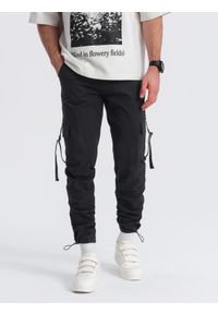 Ombre Clothing - Spodnie męskie cargo STRAIGHT LEG z paskami na kieszeniach – czarne V4 - Rozmiar: L. Kolor: czarny. Materiał: bawełna, elastan, materiał. Wzór: paski. Styl: klasyczny, elegancki