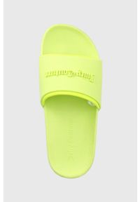 Juicy Couture klapki Breanna Embosse damskie kolor zielony. Kolor: zielony. Materiał: materiał. Wzór: gładki. Obcas: na obcasie. Wysokość obcasa: niski #2