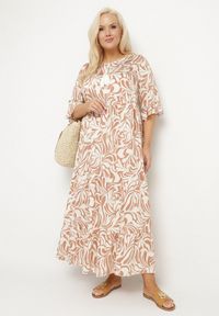 Born2be - Ciemnobeżowa Sukienka z Wiskozy o Prostym Kroju z Wiązaniem w Roślinny Wzór Edirania. Okazja: na co dzień. Typ kołnierza: dekolt w serek. Kolekcja: plus size. Kolor: beżowy. Wzór: aplikacja. Typ sukienki: proste. Materiał: wiskoza. Długość rękawa: krótki rękaw. Styl: casual, elegancki, klasyczny #1