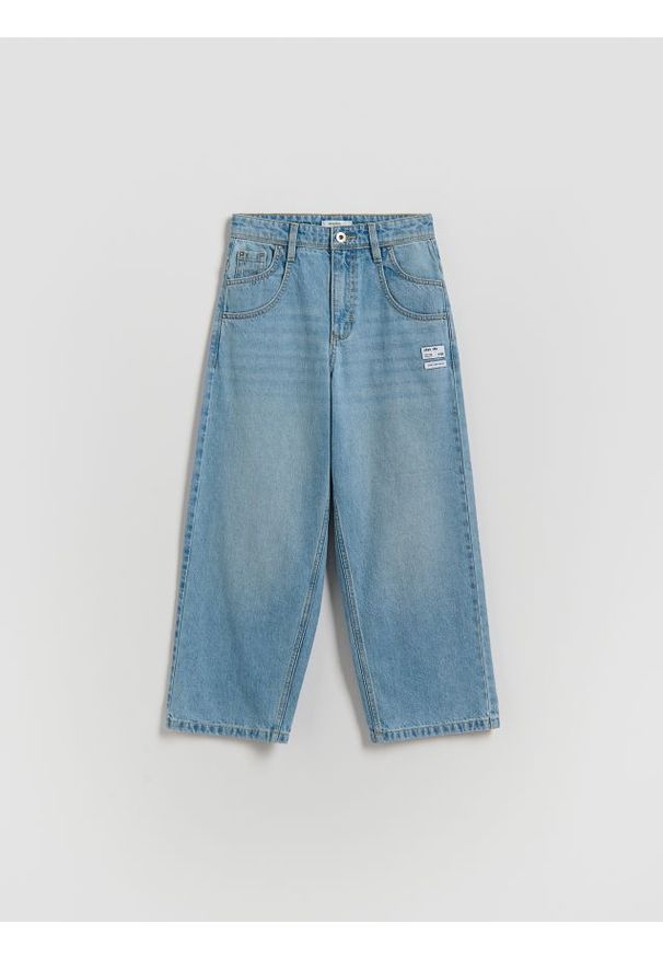 Reserved - Jeansy baggy - niebieski. Kolor: niebieski