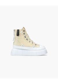 Inuikii - INUIKII MATILDA CANVAS HIGH Sneakersy damskie. Okazja: na co dzień, na spacer. Wysokość cholewki: przed kolano. Kolor: beżowy. Materiał: guma, materiał. Szerokość cholewki: normalna. Sezon: lato. Sport: turystyka piesza