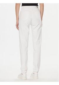 Calvin Klein Jeans Jeansy J20J222765 Biały Mom Fit. Kolor: biały #2