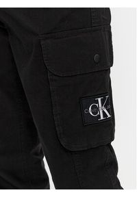 Calvin Klein Jeans Spodnie materiałowe J30J324039 Czarny Skinny Fit. Kolor: czarny. Materiał: materiał, bawełna #5