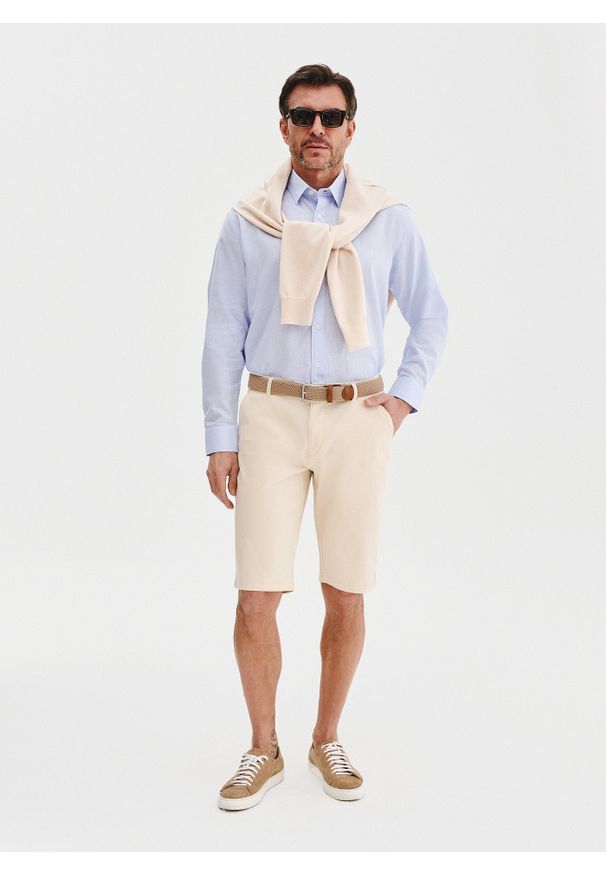 Pako Lorente - PAKO LORENTE - Niebieska koszula męska z lnem. Kolor: niebieski, biały. Materiał: len. Długość rękawa: długi rękaw. Długość: długie. Sezon: wiosna