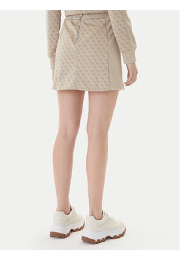 Guess Spódnica dresowa V6RD04 K2042 Beżowy Classic Fit. Kolor: beżowy. Materiał: syntetyk