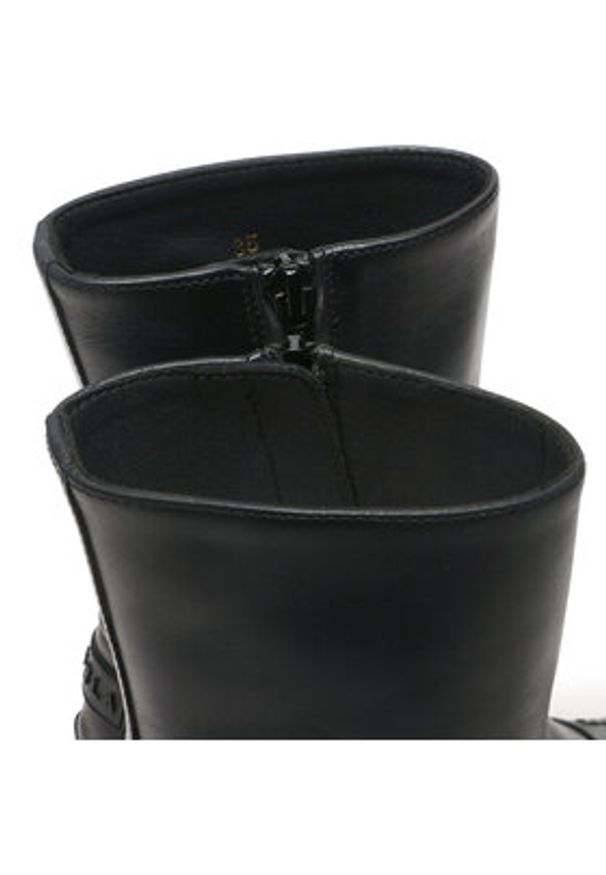 Furla Botki YF72CMB-S40000-O6000-1-004-20-IT Czarny. Kolor: czarny. Materiał: skóra