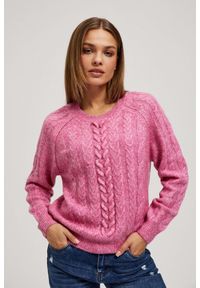 MOODO - Sweter z ozdobnym splotem fuksjowy. Materiał: wełna, poliester, akryl. Wzór: ze splotem #1
