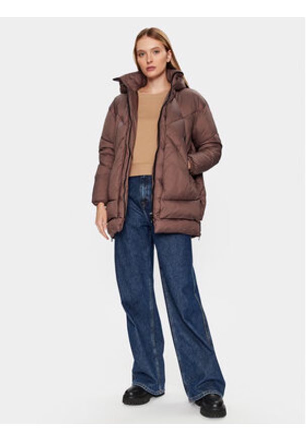 Canadian Classics Kurtka zimowa Eugenie CN.G220410W Brązowy Relaxed Fit. Kolor: brązowy. Materiał: syntetyk. Sezon: zima