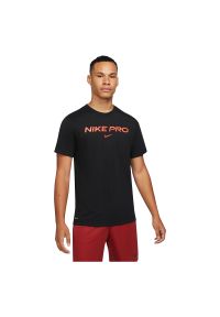 Koszulka treningowa męska Nike Pro DA1587. Materiał: włókno, poliester, materiał, bawełna. Technologia: Dri-Fit (Nike). Wzór: gładki. Sport: fitness