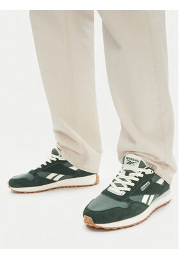 Reebok Sneakersy DRIVE AR30296MGCT Zielony. Kolor: zielony. Materiał: zamsz, skóra