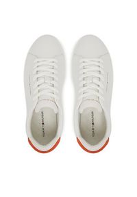 TOMMY HILFIGER - Tommy Hilfiger Sneakersy FM0FM05367 Biały. Kolor: biały. Materiał: skóra
