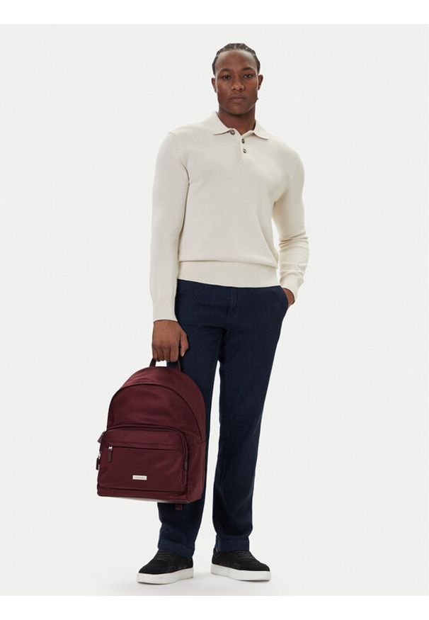 Calvin Klein Plecak Sleek Round LV04D3143G Bordowy. Kolor: czerwony. Materiał: materiał