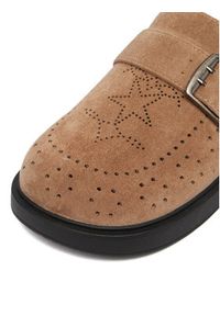 Guess Jeans Klapki EO-HY2T709-3 Beżowy. Kolor: beżowy. Materiał: materiał #8