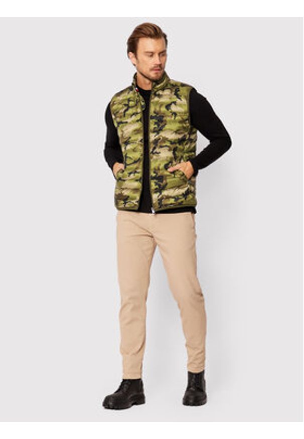 TOMMY HILFIGER - Tommy Hilfiger Kamizelka MW0MW18762 Zielony Regular Fit. Kolor: zielony. Materiał: syntetyk