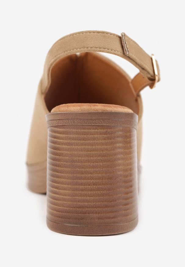 Born2be - Ciemnobeżowe Sandały VICES na Obcasie i Platformie z Imitacji Drewna Ilda. Okazja: na co dzień, do pracy, na spacer. Zapięcie: pasek. Kolor: beżowy. Obcas: na obcasie. Styl: casual, klasyczny. Wysokość obcasa: średni