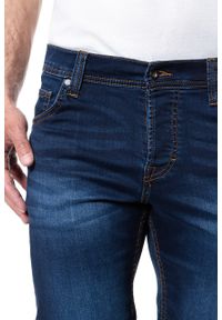 Mustang - SPODENKI MUSTANG Chicago Short DENIM BLUE 1008363 5000 982. Materiał: denim