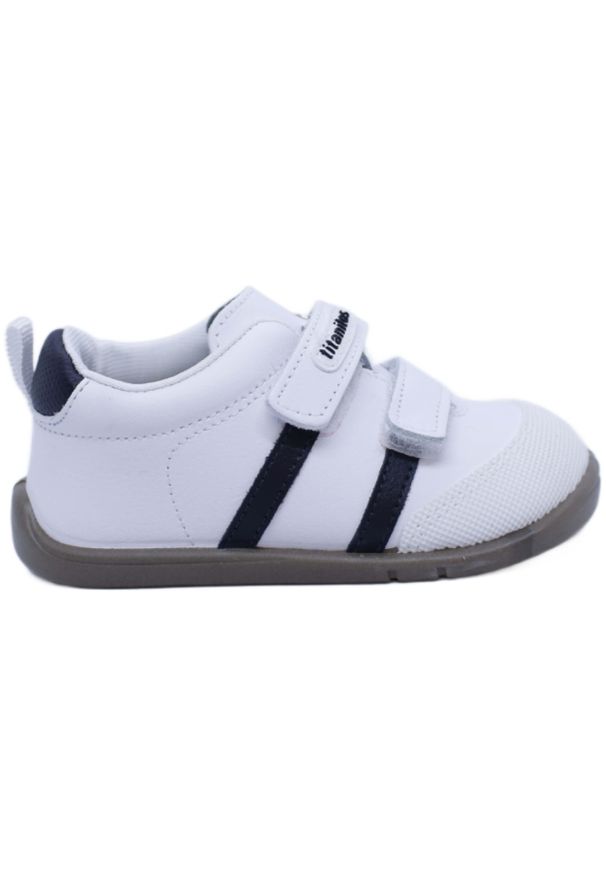 Buty TITANITOS B500 MAURO Biały. Kolor: biały. Materiał: skóra, tkanina. Sport: fitness