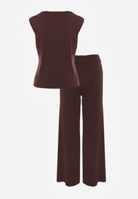 Renee - Brązowy Komplet z Wiskozą Szerokie Spodnie i Kamizelka z Aplikacjami 3D Hirimi. Kolor: brązowy. Materiał: wiskoza. Wzór: aplikacja #7