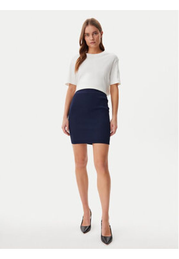 Guess Spódnica ołówkowa W5GD88Z3L10 Niebieski Regular Fit. Kolor: niebieski. Materiał: wiskoza