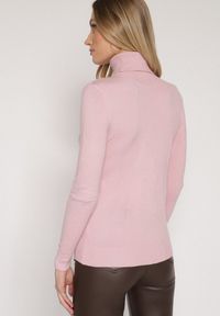 Born2be - Różowy Golf z Bawełną o Prostym Kroju Mevoresa. Okazja: na co dzień. Typ kołnierza: golf. Kolor: różowy. Materiał: bawełna. Styl: klasyczny, casual, elegancki #6