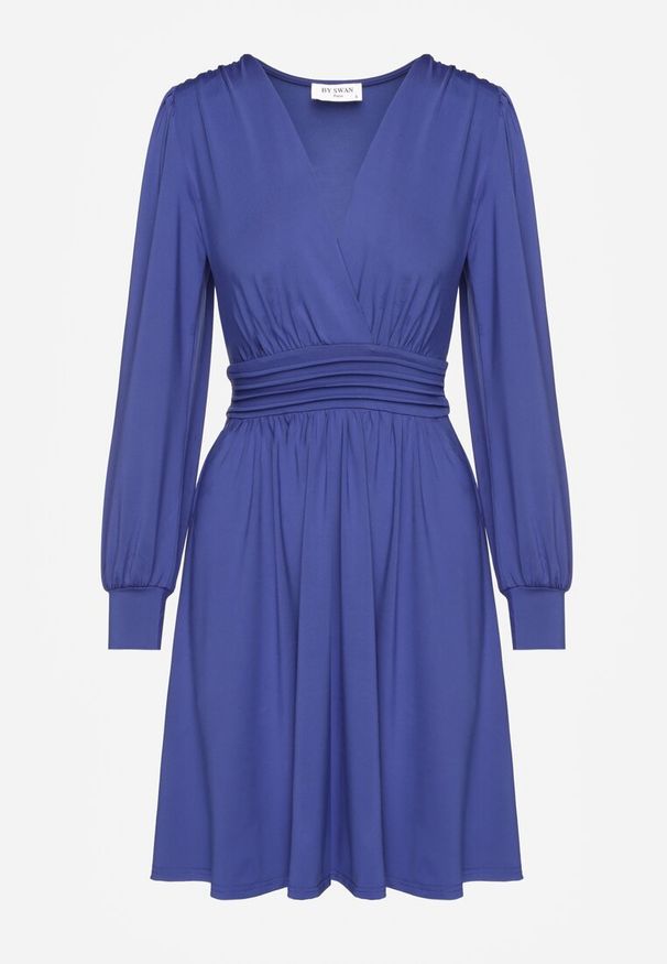 Renee - Niebieska Sukienka z Wiskozą o Rozkloszowanym Kroju Selaitea. Okazja: na randkę. Typ kołnierza: dekolt w serek. Kolor: niebieski. Materiał: wiskoza. Styl: elegancki