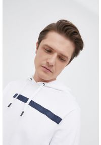 Armani Exchange bluza męska kolor biały z kapturem z aplikacją. Okazja: na co dzień. Typ kołnierza: kaptur. Kolor: biały. Materiał: materiał, bawełna. Wzór: aplikacja. Styl: casual #5