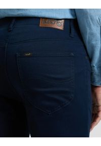 Lee - MESKIE SPODNIE LEE SLIM FIT MVP RIVET NAVY 112376323 #6