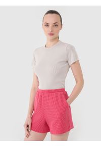 4f - 4F Spodenki casual z dzianiny waflowej damskie - różowe XL. Okazja: na co dzień. Kolor: różowy. Materiał: dzianina. Długość: krótkie. Wzór: kratka. Styl: casual