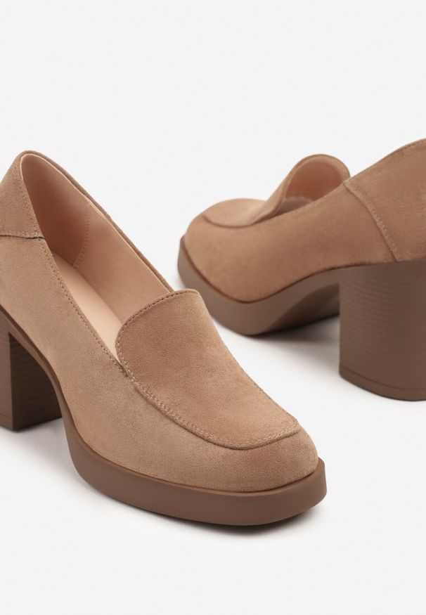 Born2be - Ciemnobeżowe Eleganckie Półbuty Mokasyny na Słupku ze Skórzaną Wkładką Alandria. Okazja: na co dzień. Kolor: beżowy. Materiał: skóra. Obcas: na słupku. Styl: elegancki. Wysokość obcasa: średni