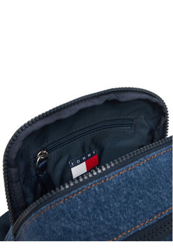 Tommy Jeans Saszetka Tjm Archive Denim Reporter AM0AM13814 Niebieski. Kolor: niebieski. Materiał: materiał
