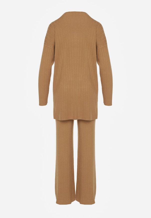 Born2be - Brązowy Prążkowany Komplet Dzianinowy z Bawełną Sweter z Półgolfem i Spodnie Elweda. Kolor: brązowy. Materiał: prążkowany, bawełna, dzianina