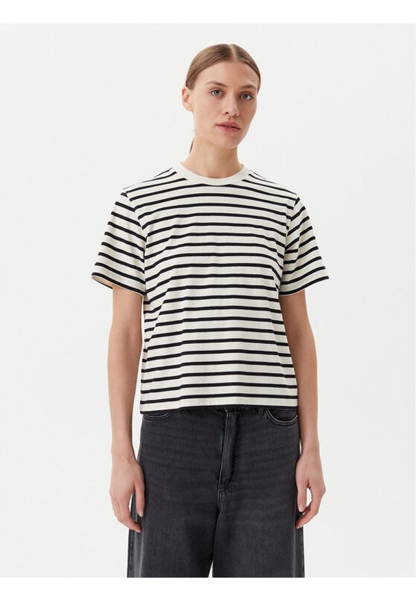 only - ONLY T-Shirt Livina 15272227 Beżowy Regular Fit. Kolor: beżowy. Materiał: bawełna