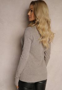 Renee - Ciemnoszary Sweter z Dodatkiem Kaszmiru o Klasycznym Kroju Taianne. Okazja: na co dzień. Kolor: beżowy. Materiał: kaszmir. Styl: klasyczny #3
