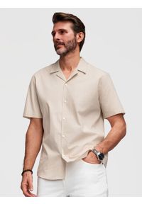 Ombre Clothing - Męska koszula z krótkim rękawem i kubańskim kołnierzem - kremowa V7 - Rozmiar: XXL. Okazja: na co dzień. Kolor: kremowy. Materiał: tkanina, bawełna. Długość rękawa: krótki rękaw. Długość: krótkie. Wzór: jednolity, gładki. Sezon: lato. Styl: casual, klasyczny
