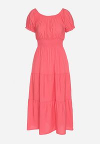 Born2be - Różowa Sukienka o Rozkloszowanym Kroju z Dekoltem Typu Łódka Miranea. Okazja: na co dzień. Kolor: różowy. Materiał: jeans. Typ sukienki: rozkloszowane, proste. Styl: casual, klasyczny #3