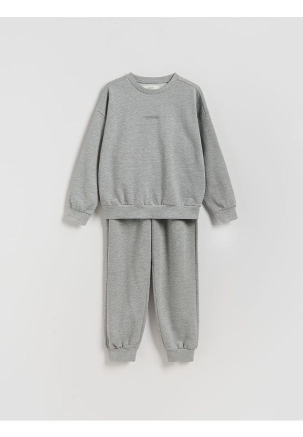 Reserved - Komplet oversize - jasnoszary. Kolor: szary. Materiał: bawełna, dzianina
