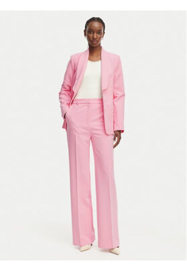 Morgan Spodnie materiałowe 261-PMAKI.F Różowy Regular Fit. Kolor: różowy. Materiał: syntetyk