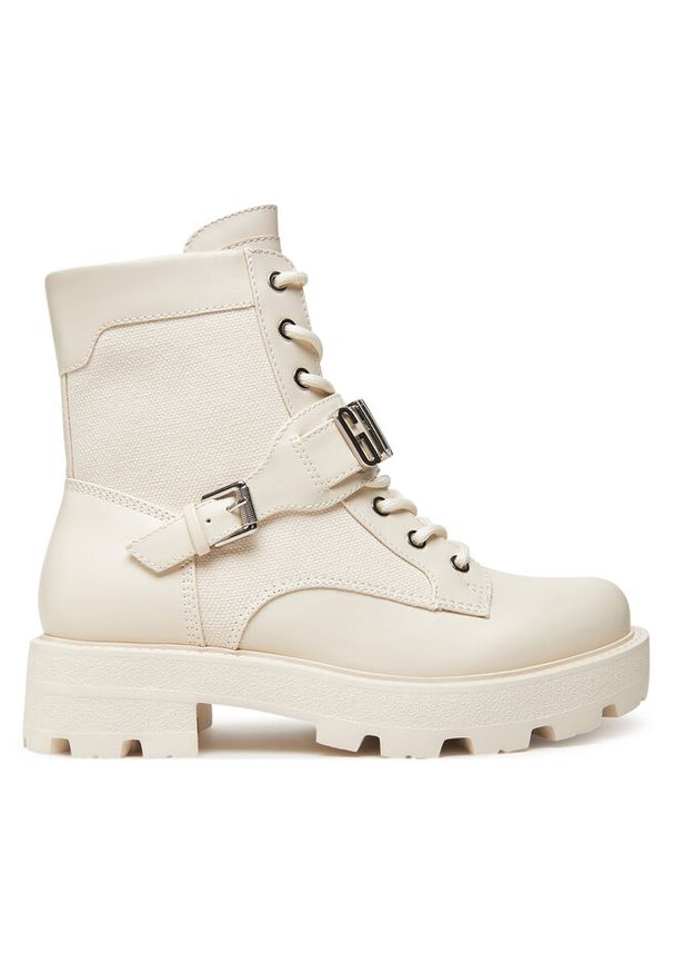 Botki Guess