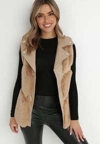 Born2be - Beżowa Kamizelka Futrzana Antedes. Kolor: beżowy. Materiał: futro. Długość rękawa: długi rękaw. Długość: długie. Wzór: aplikacja #5