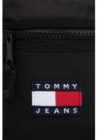 Tommy Jeans Saszetka kolor czarny. Kolor: czarny. Materiał: poliester. Wzór: aplikacja