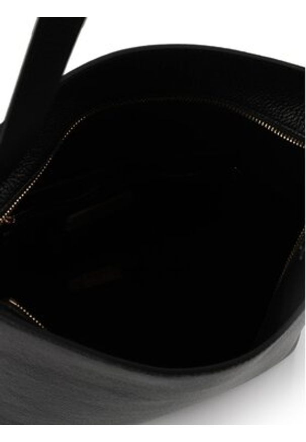 Coccinelle Saszetka 329224 Czarny. Kolor: czarny