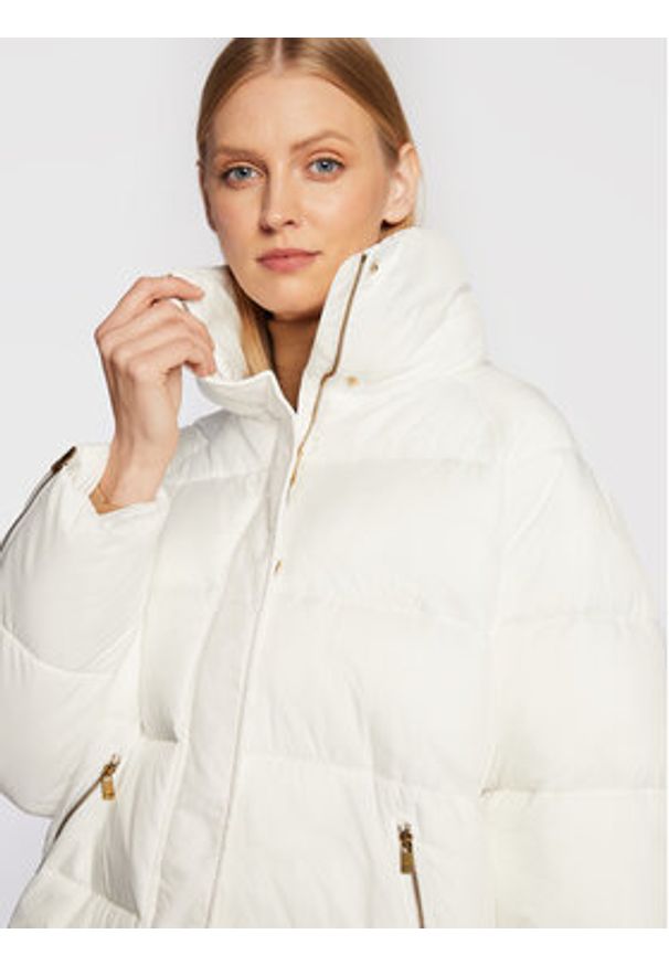 Pinko - PINKO Kurtka zimowa Brunella 1G17Z3 A082 Biały Relaxed Fit. Kolor: biały. Materiał: syntetyk. Sezon: zima
