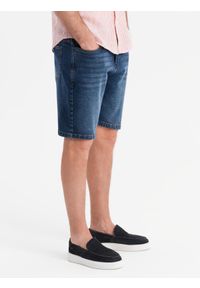 Ombre Clothing - Męskie denimowe szorty o klasycznym kroju – ciemnoniebieskie V3 OM-SRDS-0171 - XXL. Kolor: niebieski. Materiał: jeans, skóra, bawełna, elastan. Wzór: aplikacja. Sezon: lato. Styl: klasyczny #6