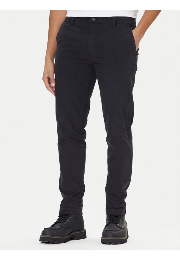 Levi's® Chinosy Standard II 17196-0005 Czarny Tapered Fit. Kolor: czarny. Materiał: bawełna