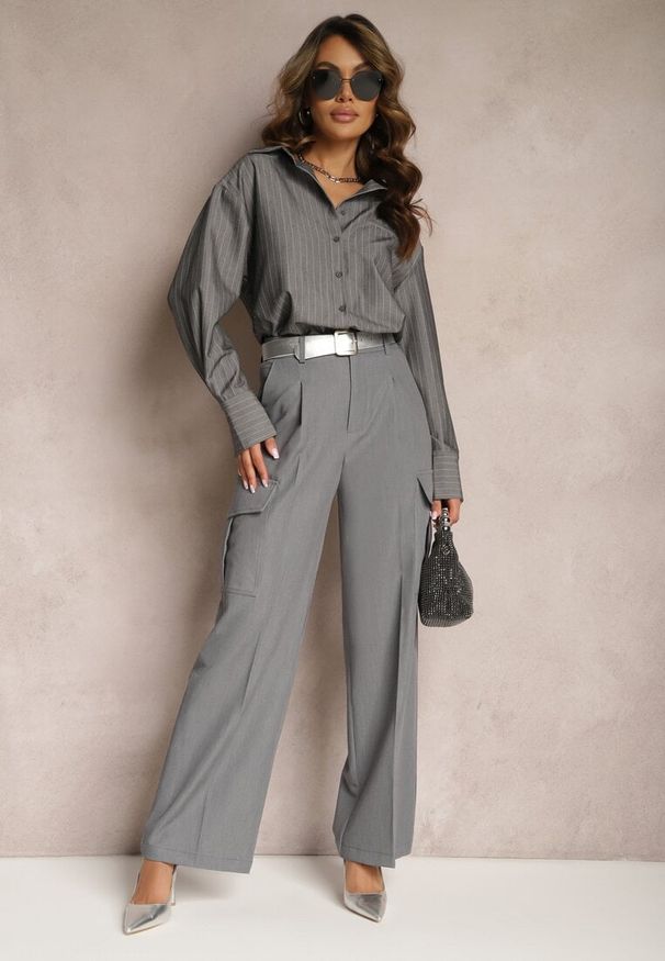 Renee - Ciemnoszare Szerokie Spodnie High Waist w Eleganckim Stylu z Kieszeniami Cargo Dekanna. Okazja: na spotkanie biznesowe, na co dzień. Stan: podwyższony. Kolor: szary. Długość: długie. Styl: elegancki